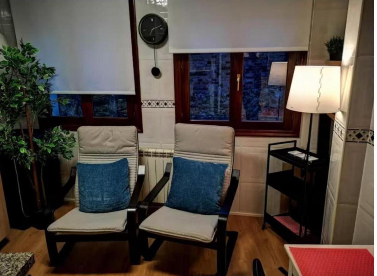 Apartamento En Casco Historico De *